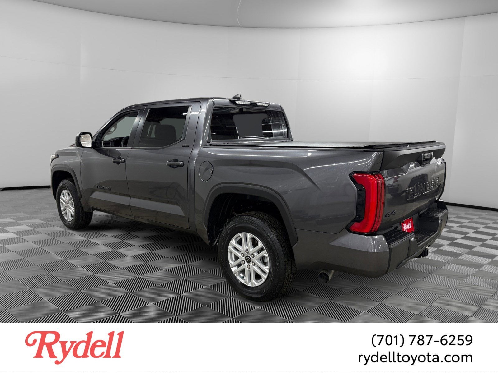 2024 Toyota Tundra 4WD SR5