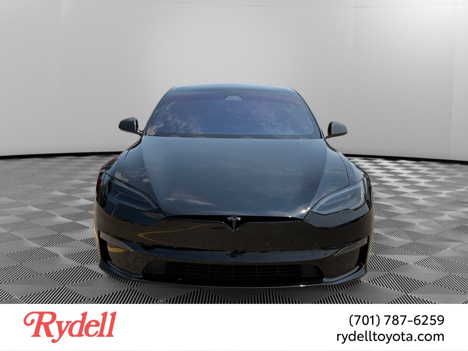 2021 Tesla Model S Plaid