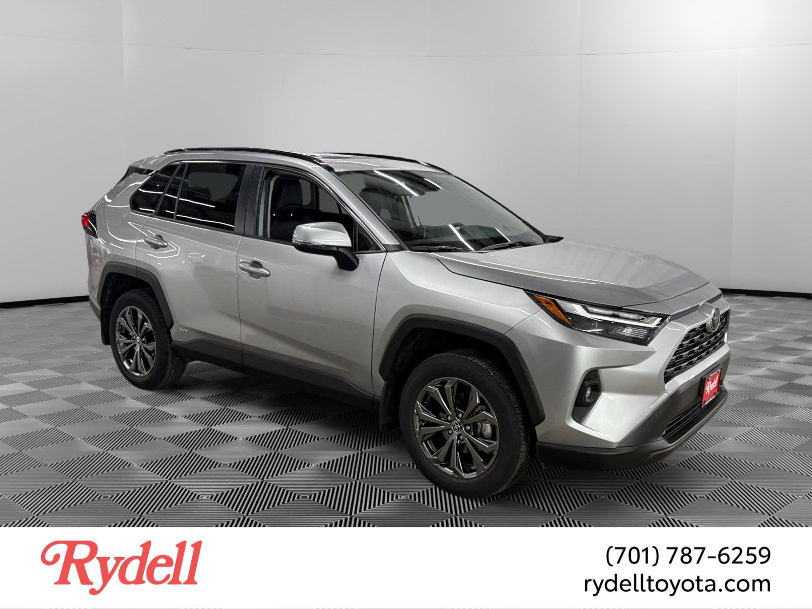 2025 Toyota RAV4 Hybrid XLE Premium