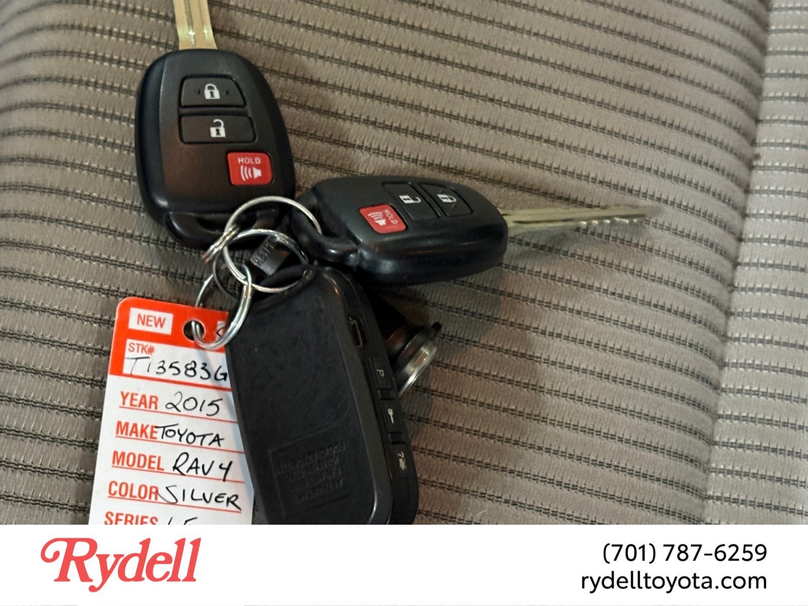 2015 Toyota RAV4 LE
