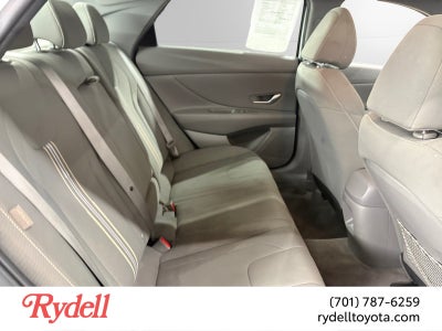 2025 Hyundai Elantra SEL Convenience