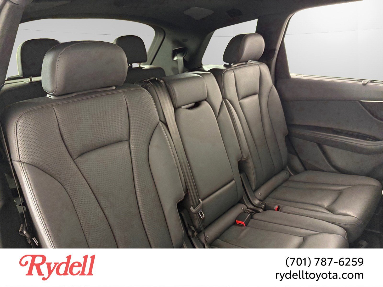 2021 Audi Q7 Premium Plus