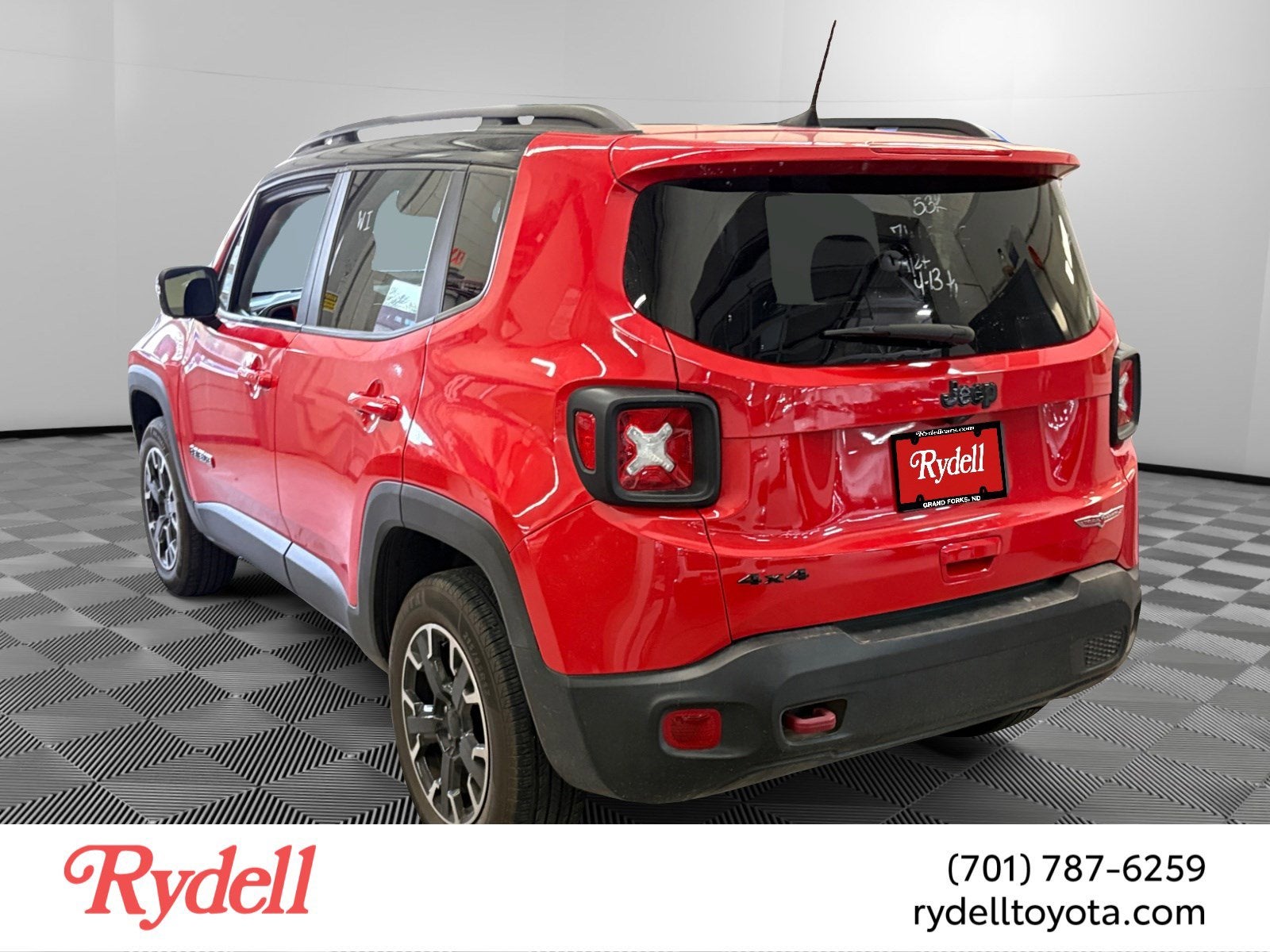 2023 Jeep Renegade Trailhawk