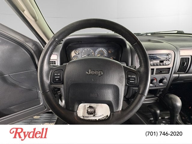 2004 Jeep Grand Cherokee Laredo