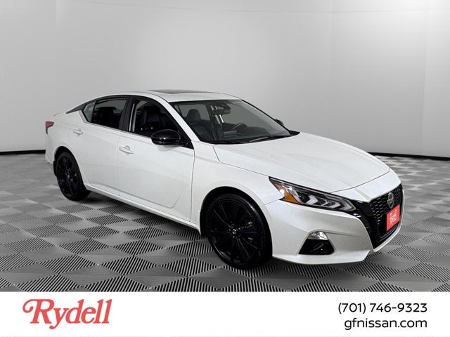 2022 Nissan Altima 2.5 SR
