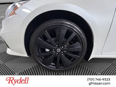 2022 Nissan Altima 2.5 SR