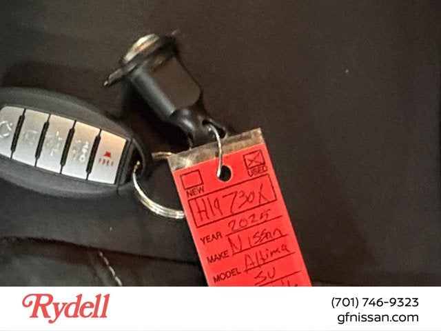 2025 Nissan Altima SV