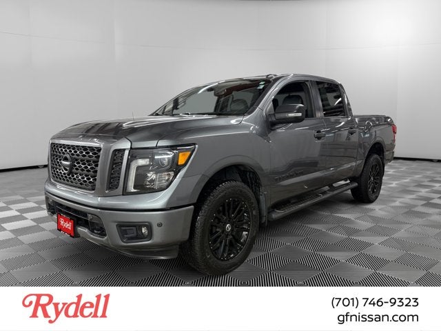 2019 Nissan Titan SL