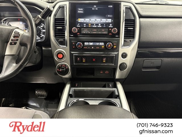 2021 Nissan Titan SV