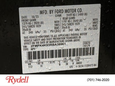 2024 Ford Edge Titanium