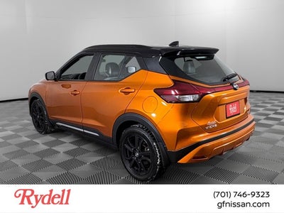 2023 Nissan Kicks SR