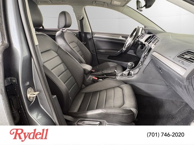 2017 Volkswagen Golf Alltrack SE