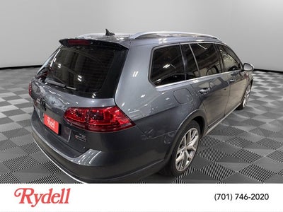 2017 Volkswagen Golf Alltrack SE