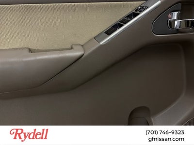 2011 Nissan Pathfinder S