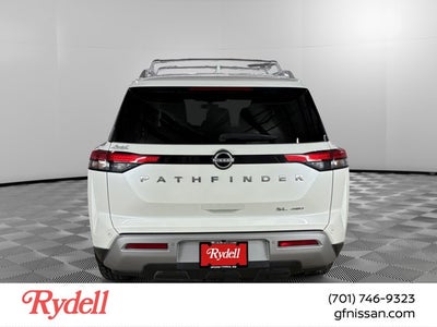 2023 Nissan Pathfinder SL