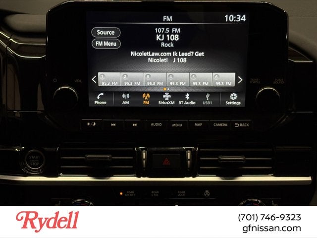 2024 Nissan Pathfinder SL
