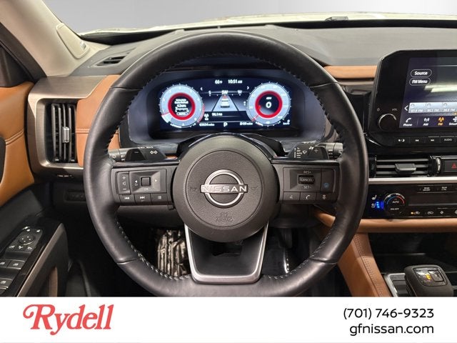 2024 Nissan Pathfinder Platinum