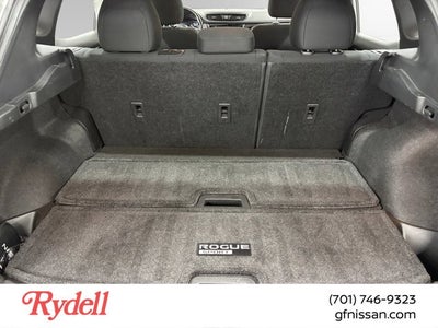 2022 Nissan Rogue Sport SV