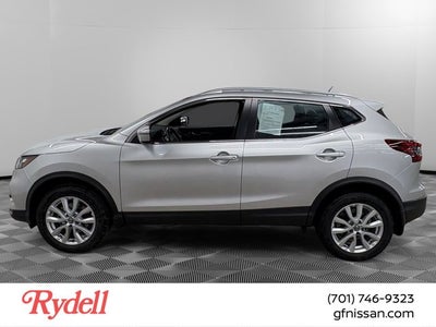 2022 Nissan Rogue Sport SV