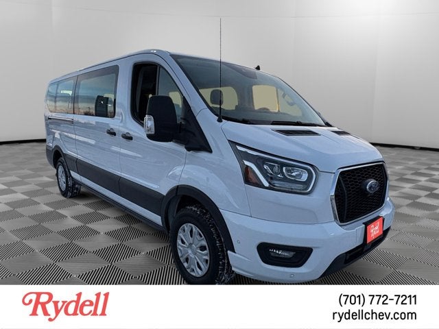 2023 Ford Transit Passenger Wagon XLT