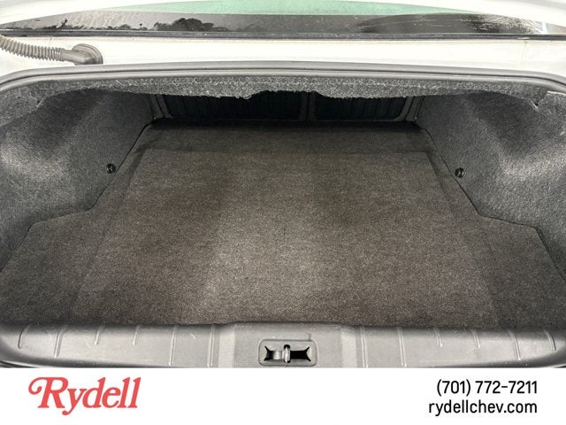 2010 Chevrolet Malibu LS w/1FL