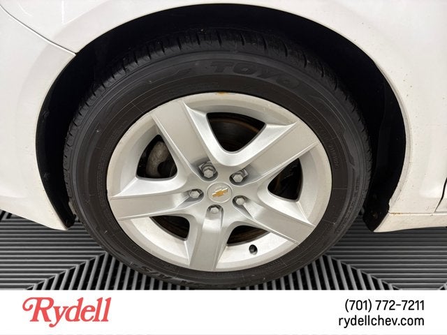 2010 Chevrolet Malibu LS w/1FL