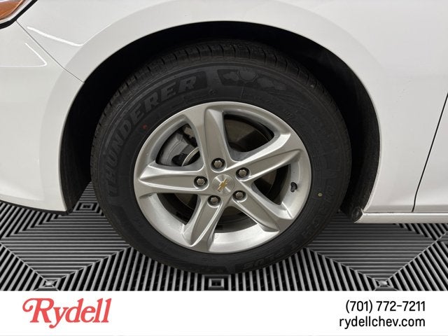 2024 Chevrolet Malibu LS