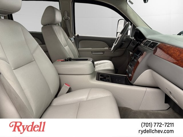 2014 Chevrolet Silverado 3500HD SRW LTZ