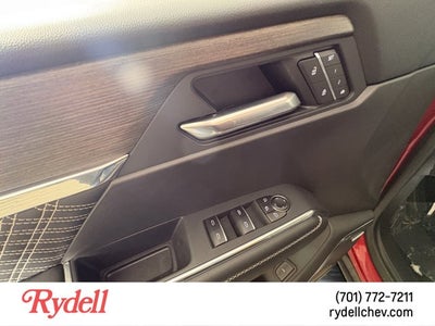 2025 GMC Acadia AWD Denali