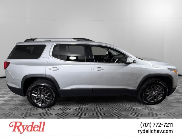 2017 GMC Acadia SLT