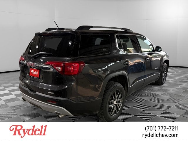 2017 GMC Acadia SLT
