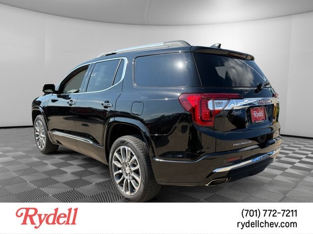 2023 GMC Acadia Denali