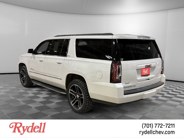 2017 GMC Yukon XL SLT