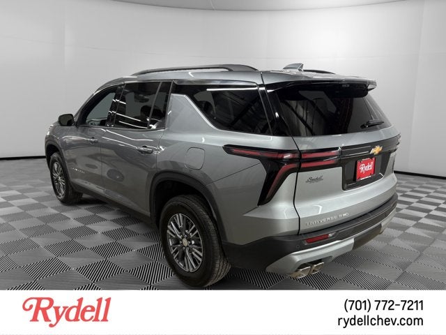 2026 Chevrolet Traverse AWD LT