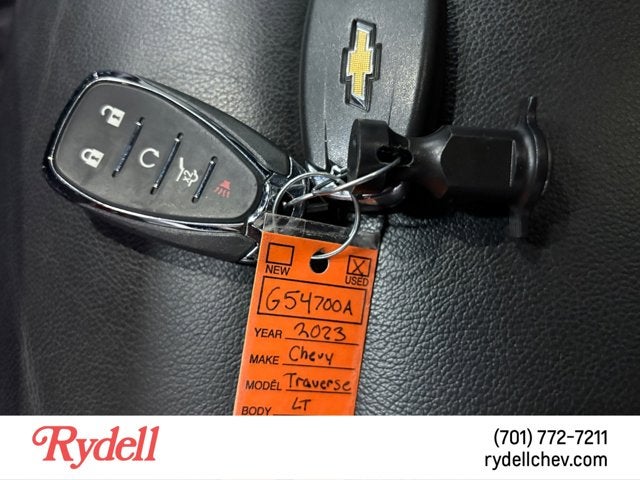 2023 Chevrolet Traverse LT Leather