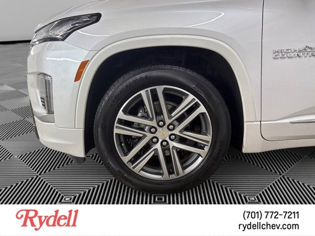 2023 Chevrolet Traverse High Country
