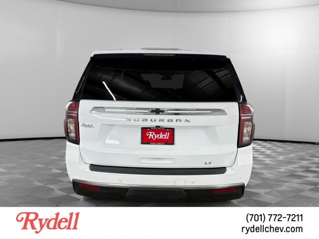 2022 Chevrolet Suburban LT