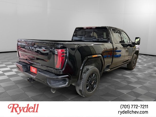 2025 GMC Sierra 2500HD AT4