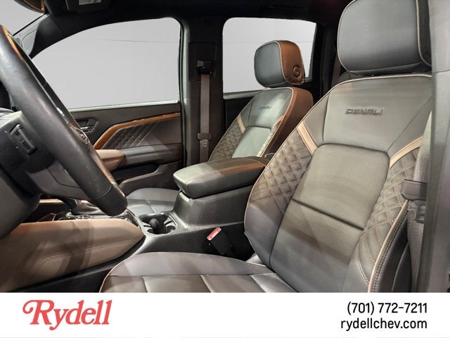 2025 GMC Canyon 4WD Denali