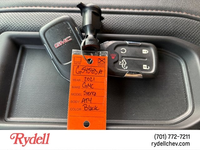 2021 GMC Sierra 1500 AT4