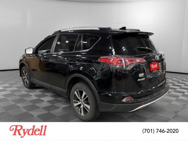 Used 2016 Toyota RAV4 XLE with VIN 2T3RFREV0GW486619 for sale in Grand Forks, ND