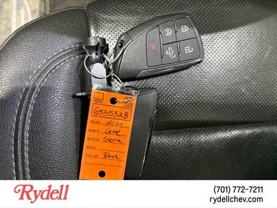 2024 GMC Sierra 1500 SLT