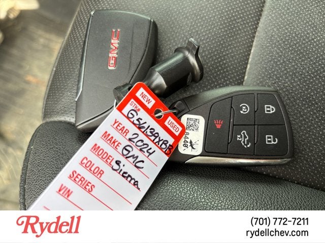 2024 GMC Sierra 1500 SLT