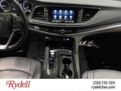 2024 Buick Enclave Essence