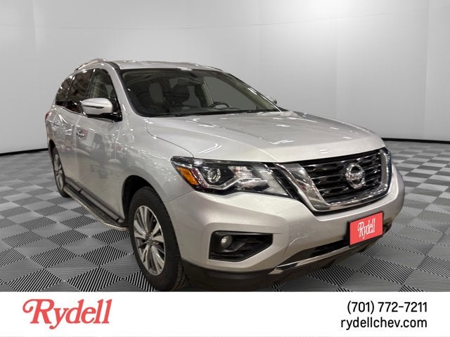 2019 Nissan Pathfinder SL