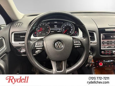 2014 Volkswagen Touareg Sport